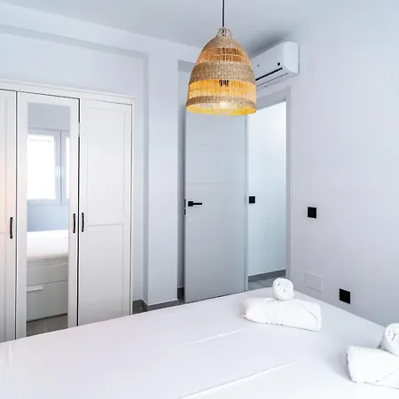 Urban Flores By Casasol Apartment